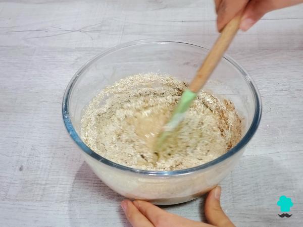 Receta de Muffins de plátano y avena saludables: quedan tiernos, esponjosos y naturalmente dulces - Paso 6