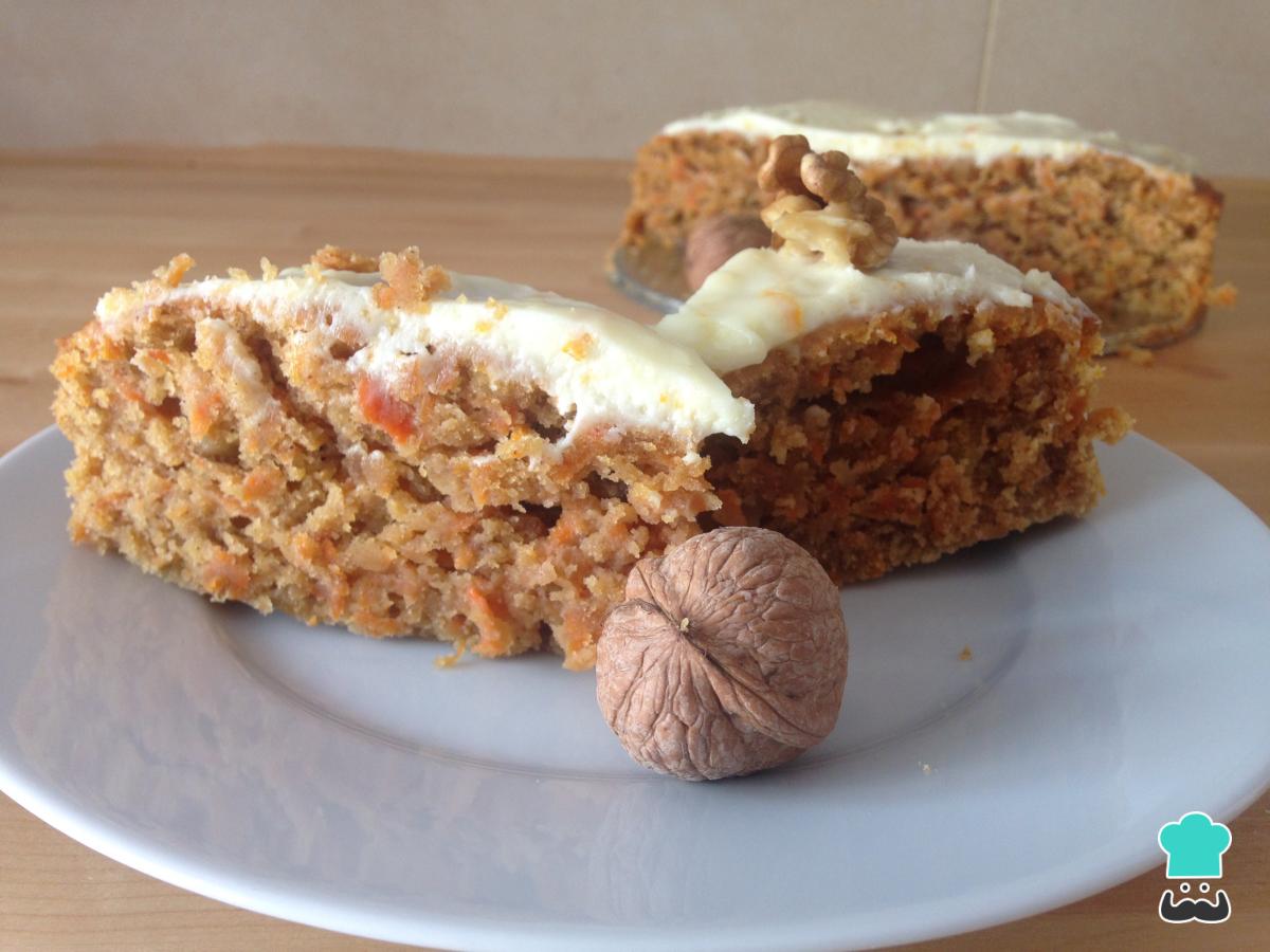 Receta de Tarta de zanahoria con crema de queso