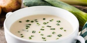 Francia da una lección a España: la vichyssoise se sirve fría y se hace con nata y mantequilla