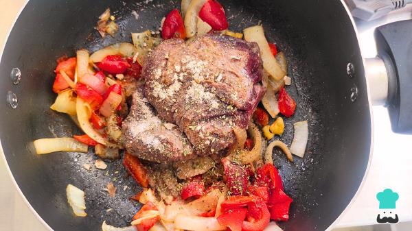 Receta de Carne a la olla con vino tinto - Paso 3