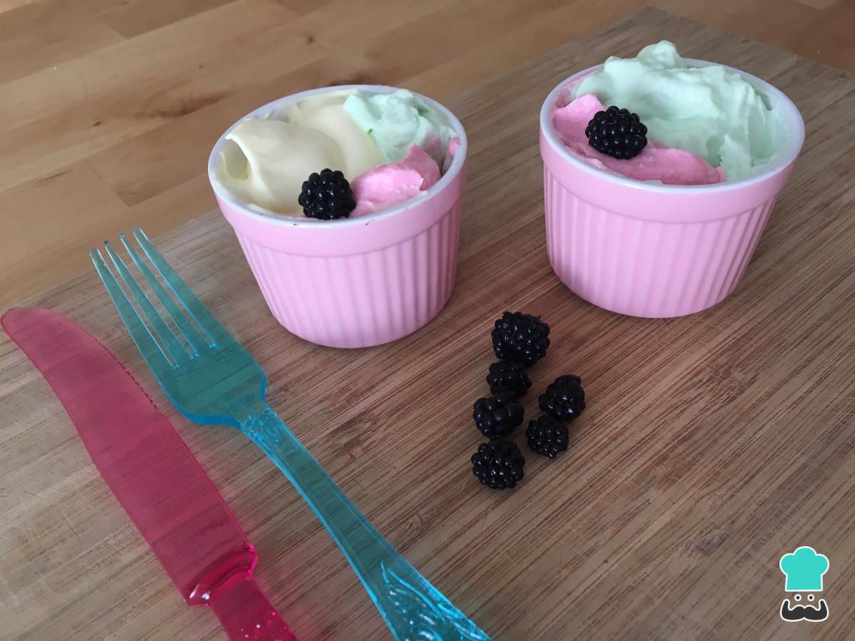 Receta de Crema chantillí de colores