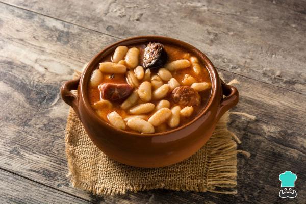 Receta de Fabada asturiana en olla express