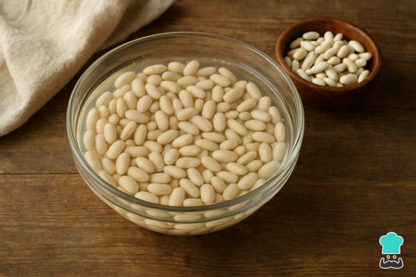 Receta de Fabada asturiana en olla express - Paso 1