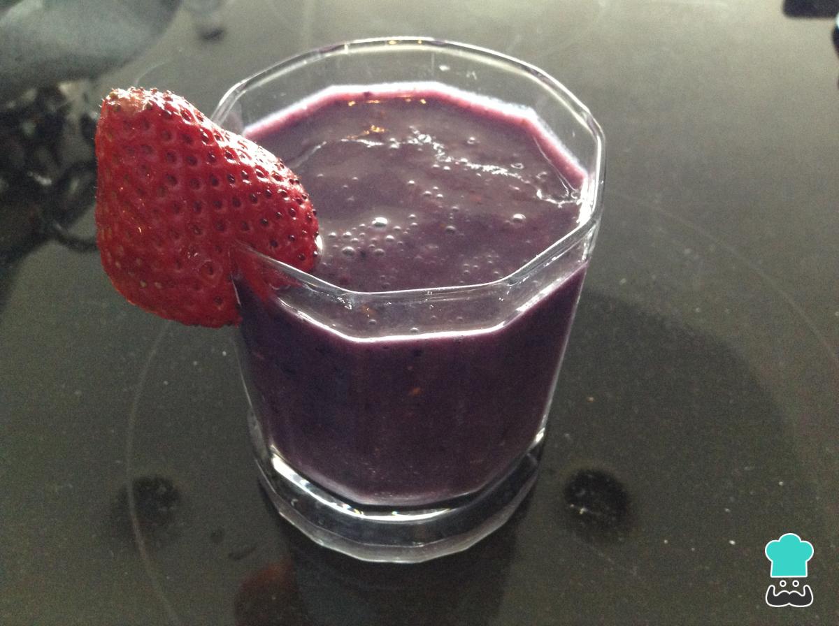 Batido de arandanos y frutilla