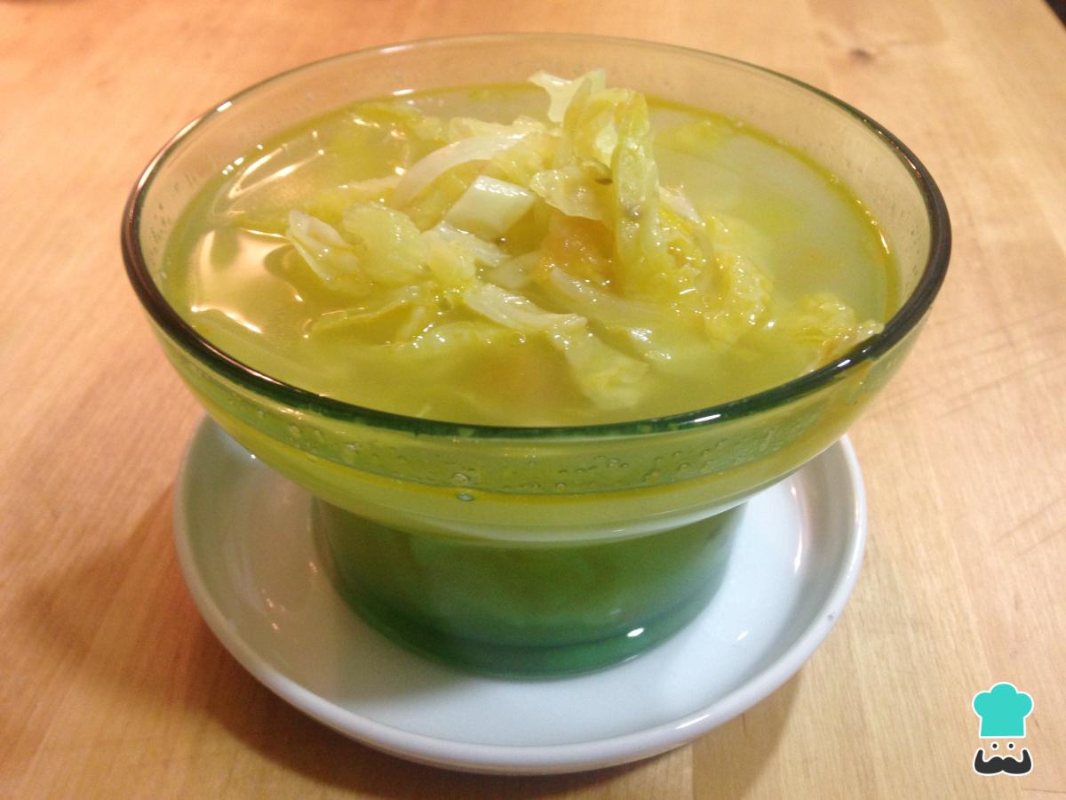 Receta de Sopa de repollo quema grasa