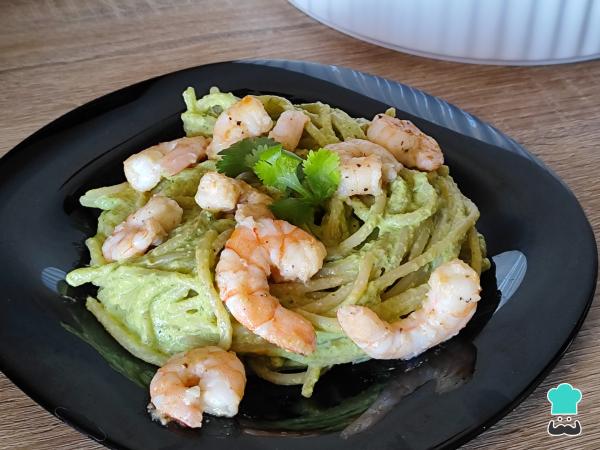 Receta de Espagueti verde con camarones