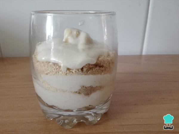 Receta de Carlota de limón con plátano