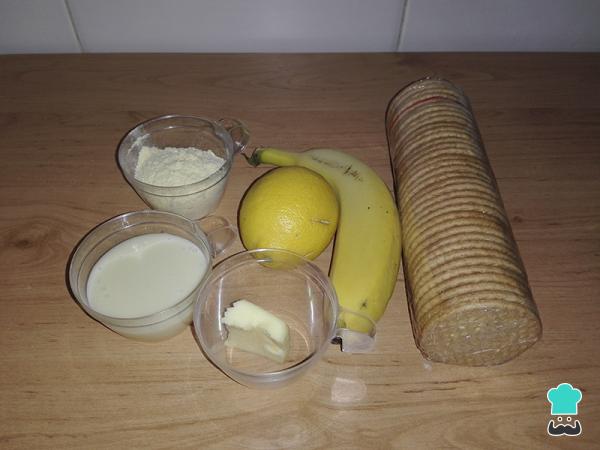 Receta de Carlota de limón con plátano - Paso 1