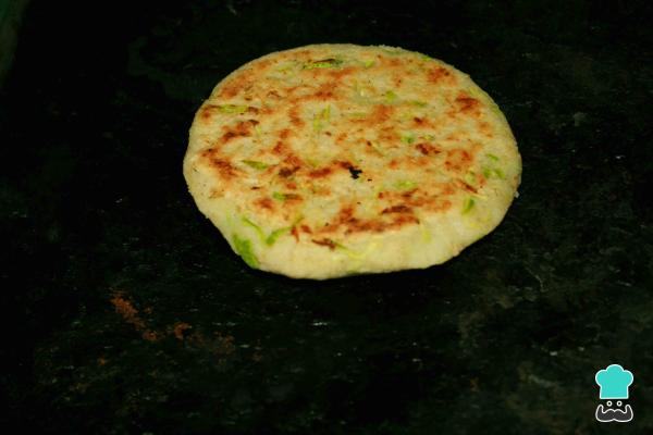 Receta de Arepas de calabacin y cilantro - Paso 5