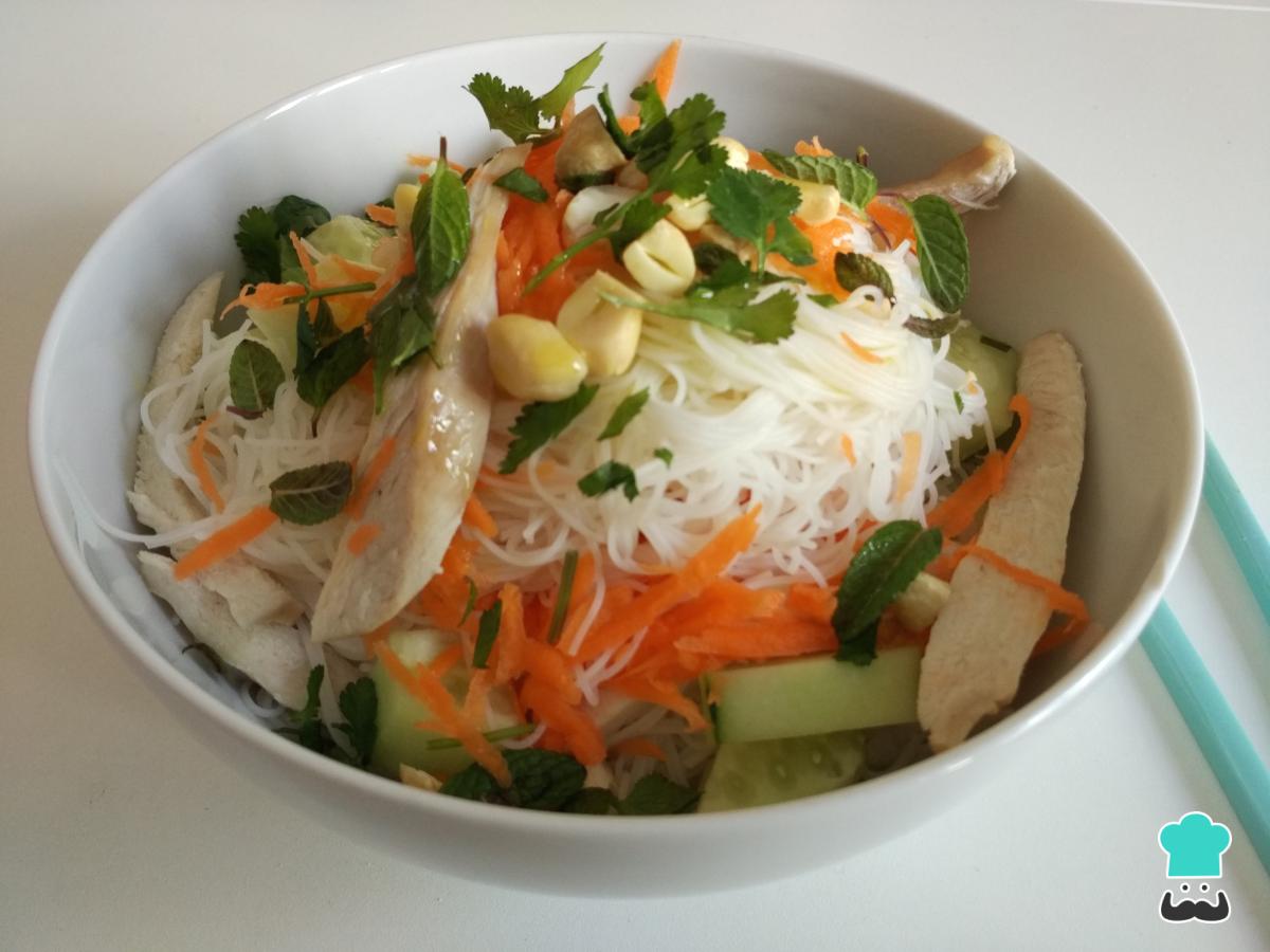 Receta de Ensalada thai de noodles