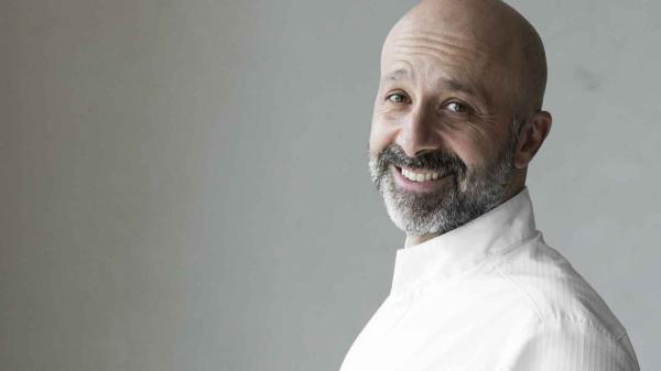 Los chefs italianos coinciden: “El error que arruina la pasta y por qué debe terminar de cocerse en la sartén con la salsa” - El secreto de Niko Romito para una pasta al dente perfecta