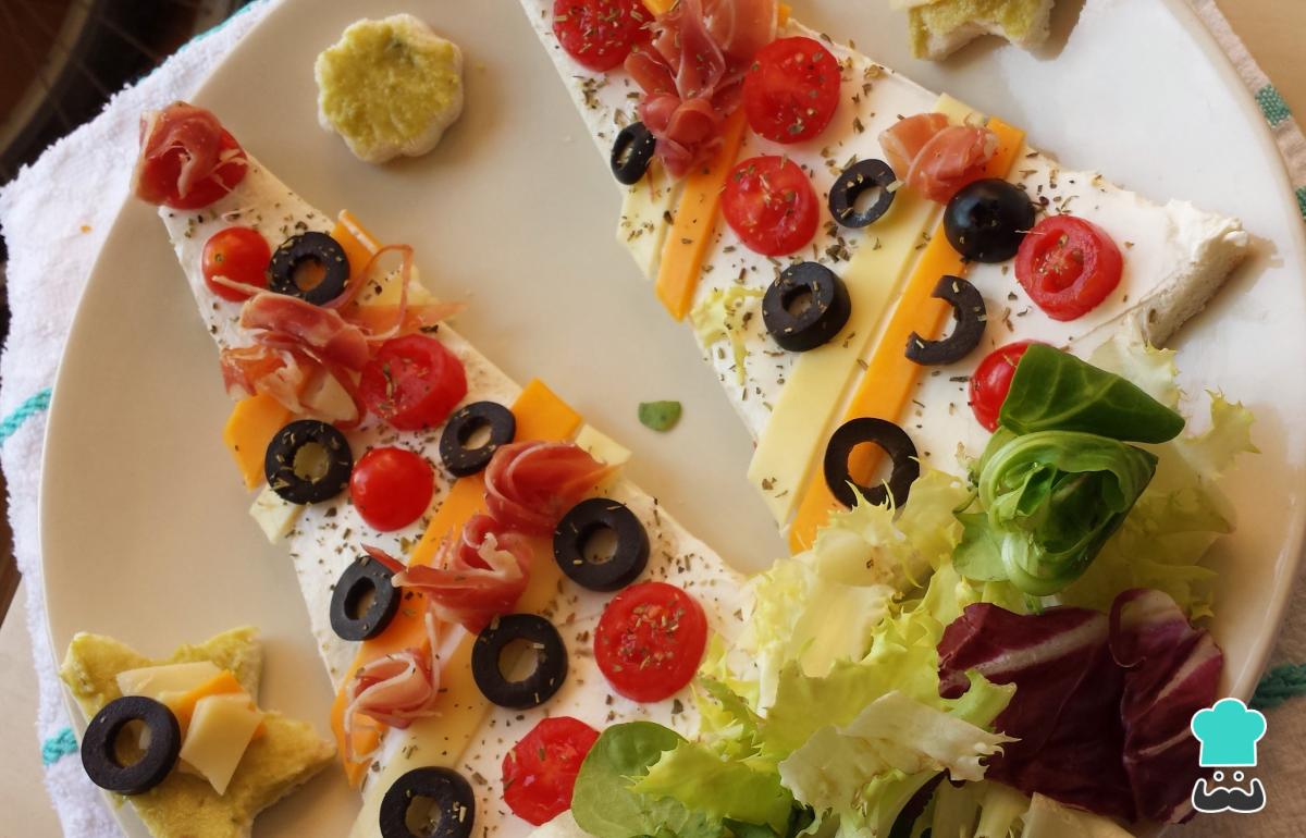 Receta de Sándwich con forma de árbol de Navidad