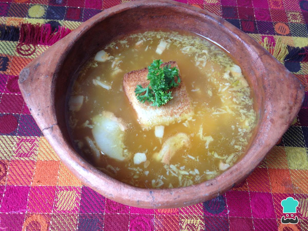 Receta de Sopa de ajo casera