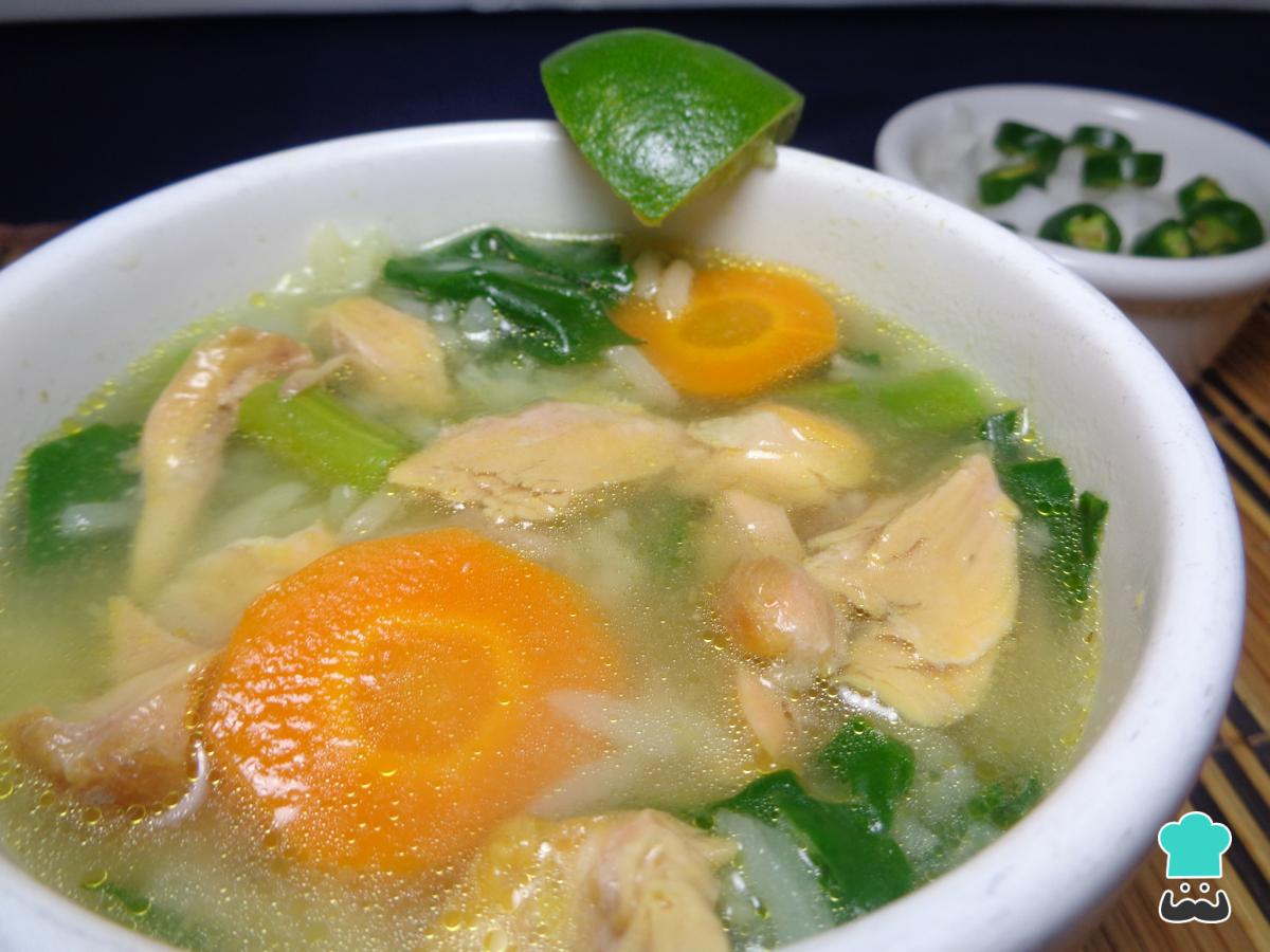 Receta de Sopa de arroz con verduras y pollo