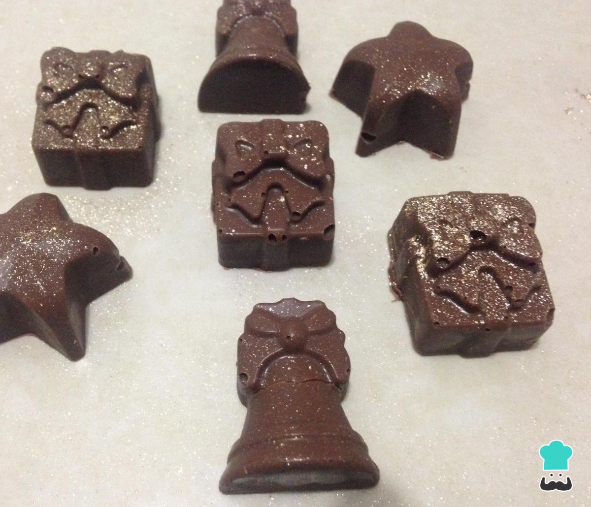 Receta de Bombones rellenos de fresa