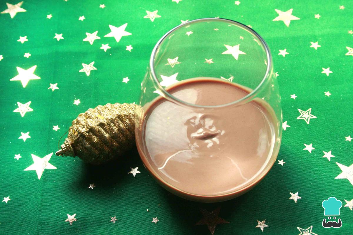 Ponche crema de chocolate