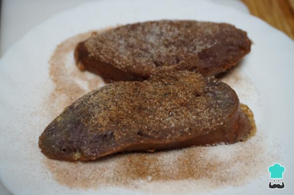 Receta de Torrijas de vino tinto - Paso 7
