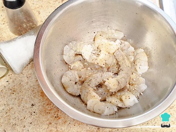 Receta de Tacos de camarones empanizados - Paso 2