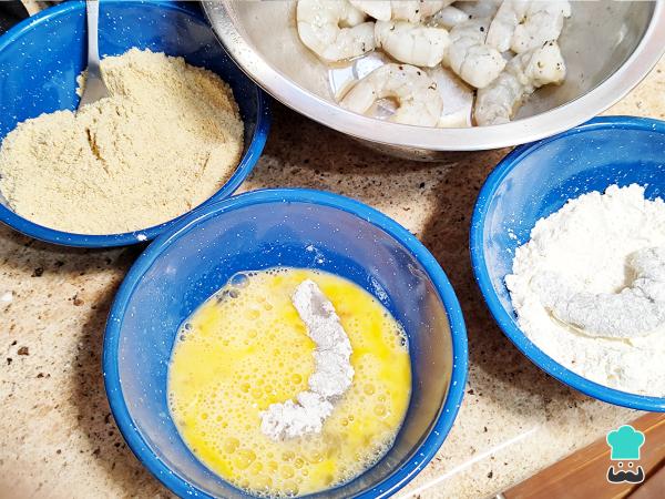 Receta de Tacos de camarones empanizados - Paso 4