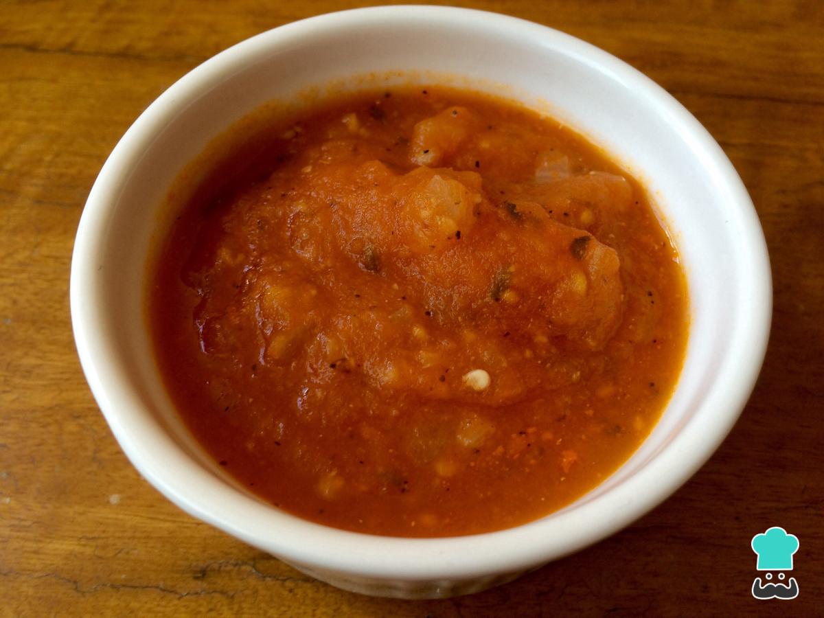 Receta de Salsa de tomate y cebolla para pizza