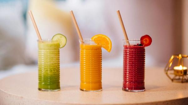 Ni café ni energéticas: las 5 bebidas naturales para rendir al máximo todo el día (sin bajones de energía)