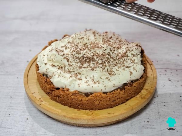 Receta de Tarta banoffee original: rápida, fácil y con una combinación irresistible - Paso 9