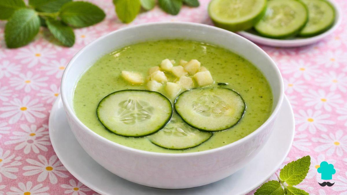 Receta de Sopa fría de pepino y manzana: el plato más fresco y ligero del verano