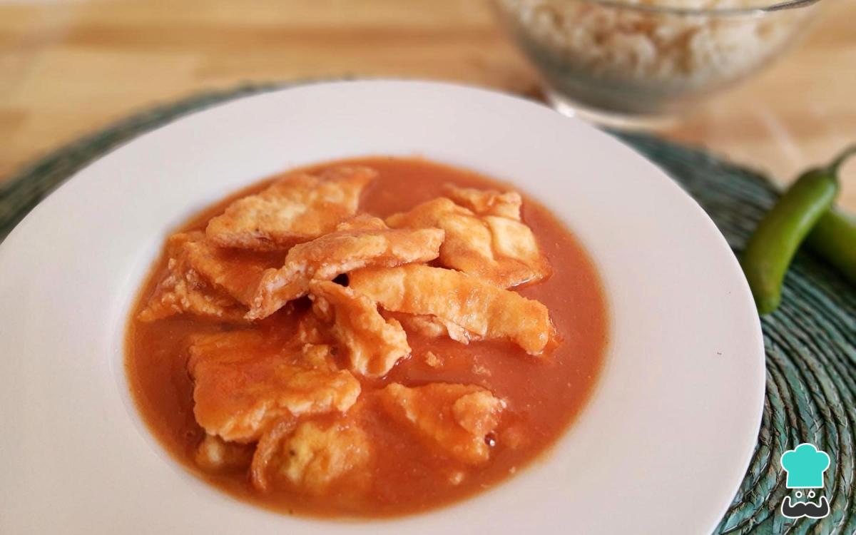 Receta de Huevo en salsa roja