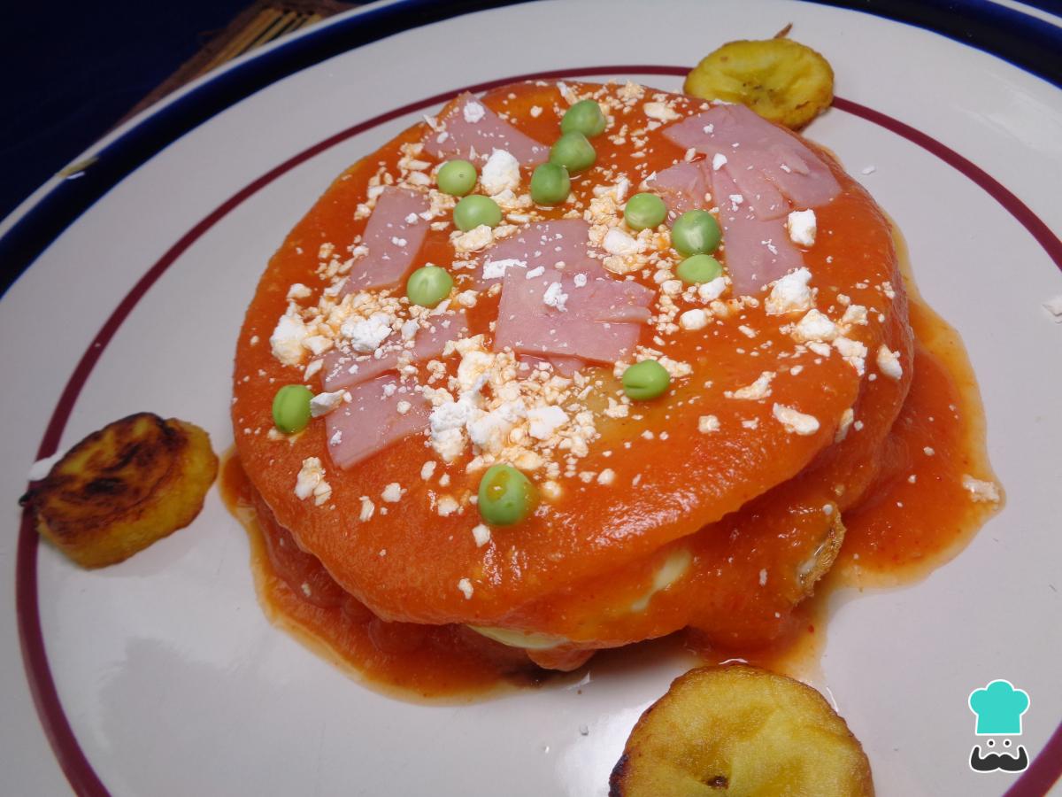 Receta de Huevos motuleños a la yucateca