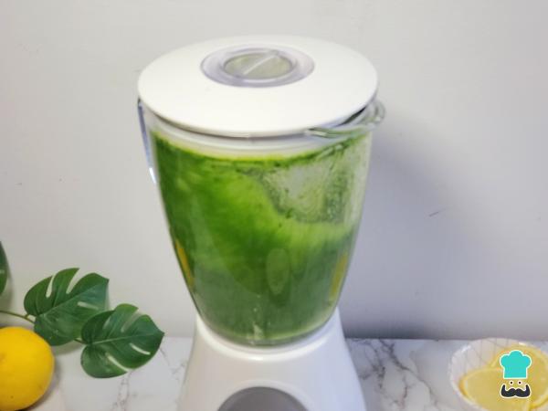 Jugo de espinaca: para qué sirve y beneficios - Paso 3