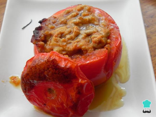 Receta de Maschi tomates rellenos de carne y arroz