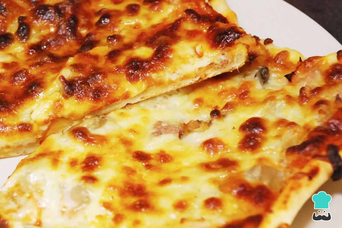 Receta de Pizza de atún y jamon york