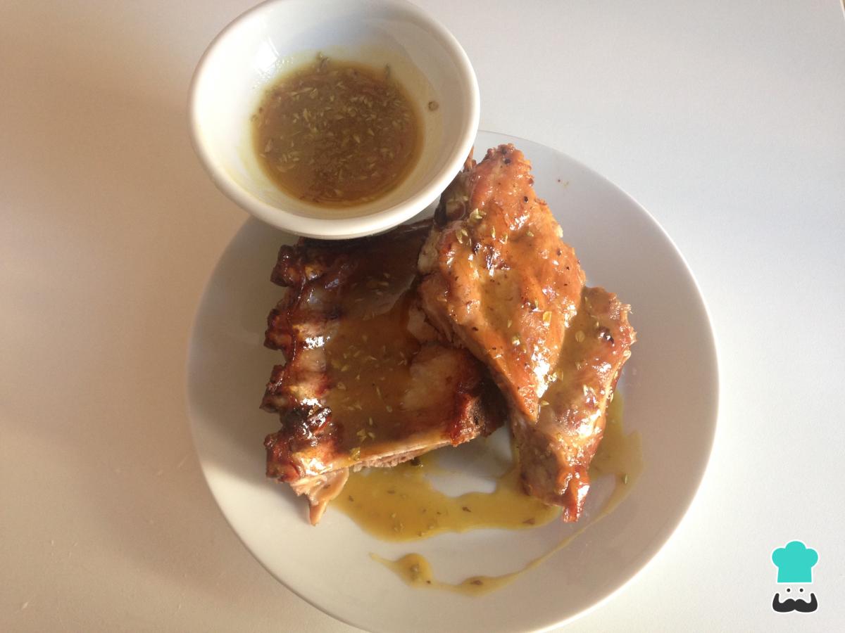 Receta de Costillas de cerdo con miel, mostaza y soja