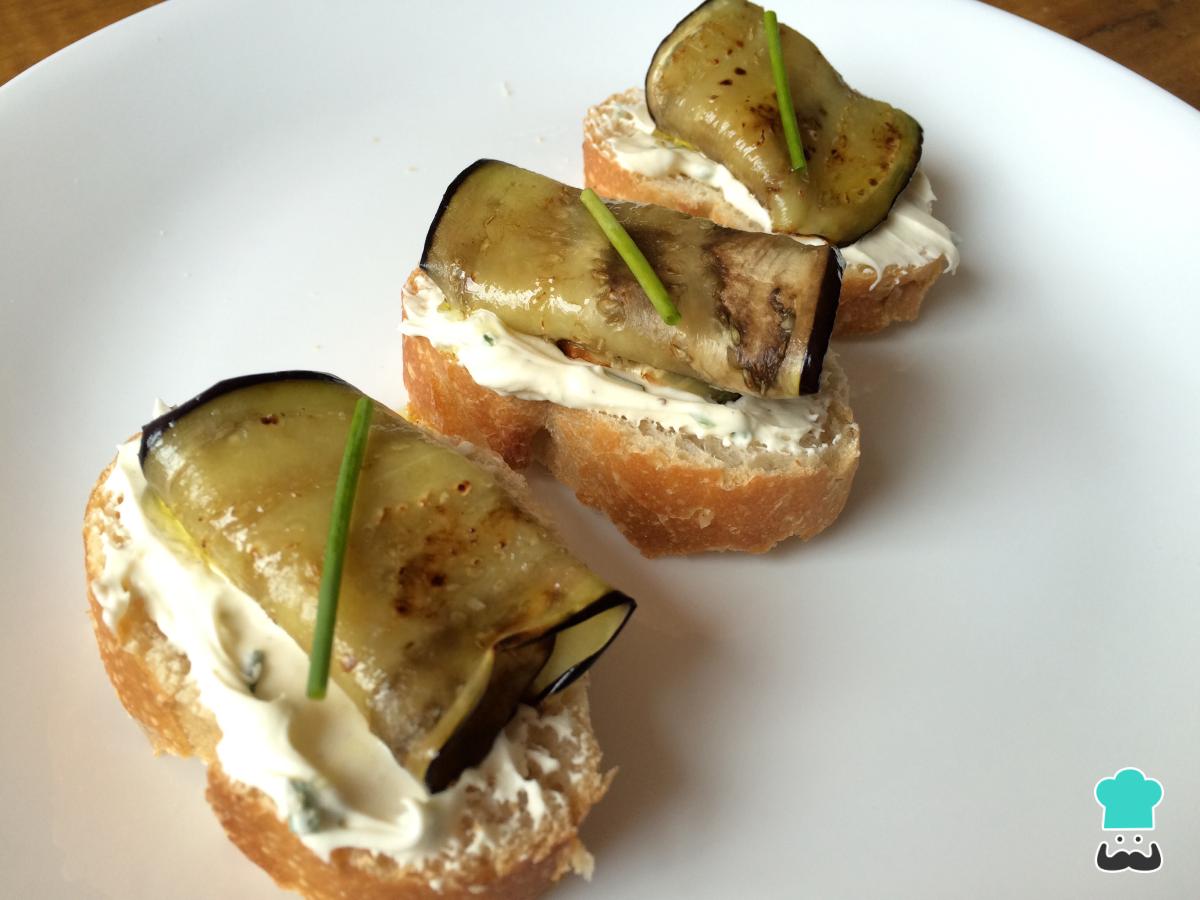 Receta de Crostini de berenjena