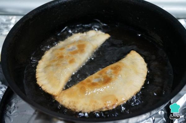 Receta de Empanadillas dulces rellenas de chocolate - Paso 5