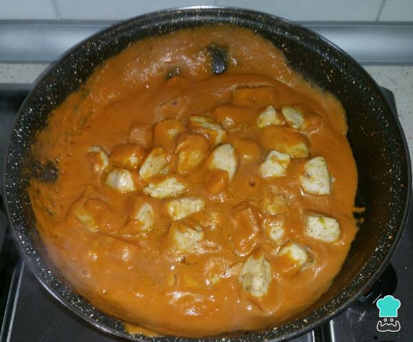 Receta de Pollo con nata y curry - Paso 5
