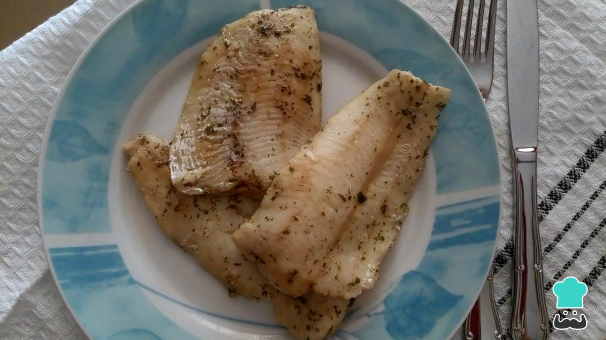 Receta de Merluza al horno fácil y rica