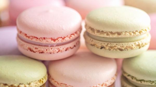 Día Internacional del Macaron: cómo hacerlos en casa y 10 ideas originales para rellenarlos - Un dulce con mucha historia: del Mediterráneo a París