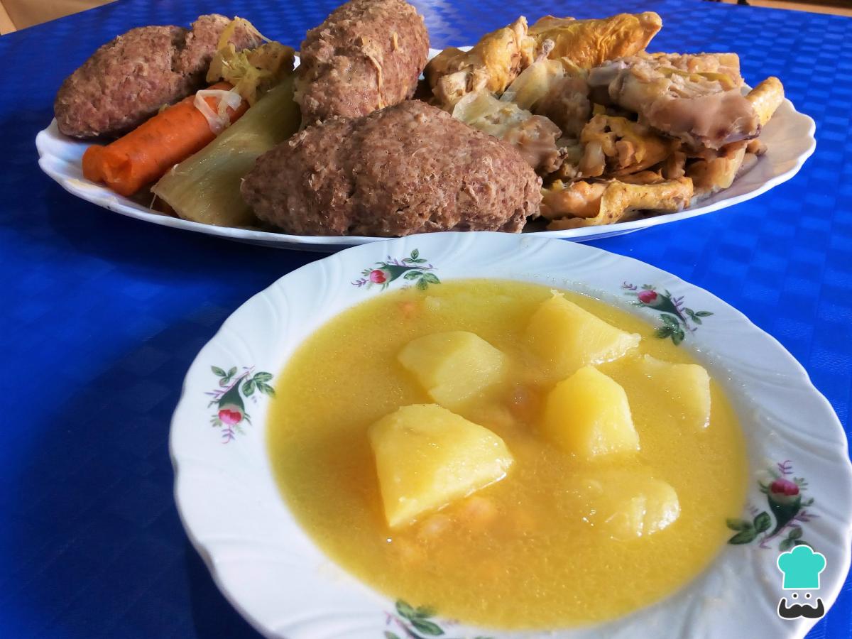 Receta de Caldo de Navidad catalán (escudella catalana i carn d'olla)