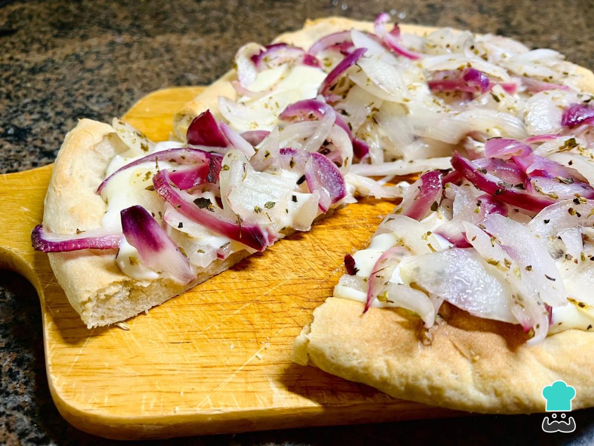 Receta de Pizza fugazzeta