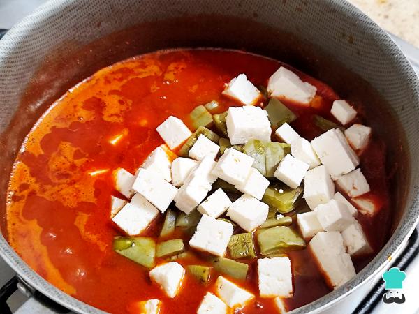 Receta de Nopales guisados en salsa roja - Paso 5