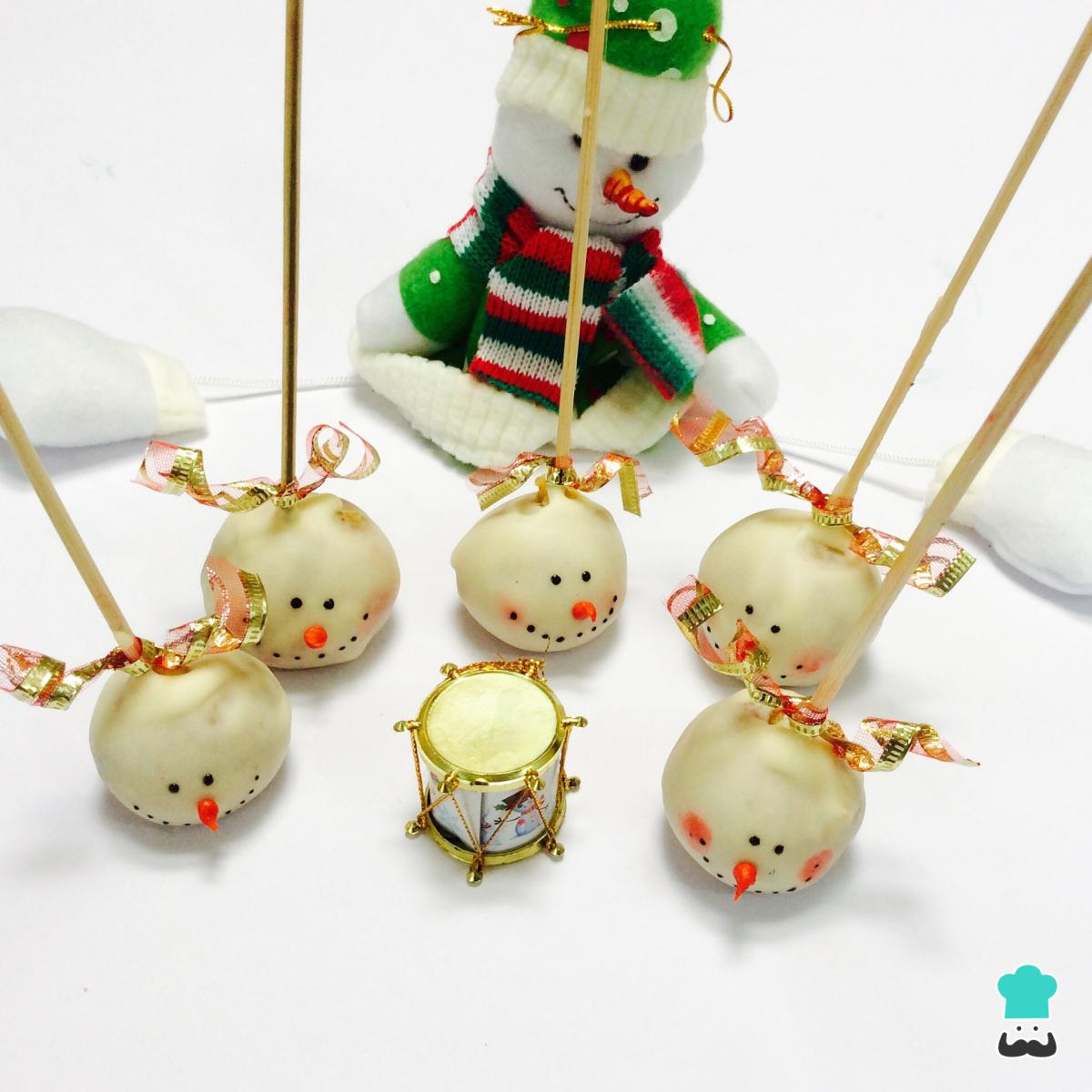 Receta de Cake pops de muñeco de nieve