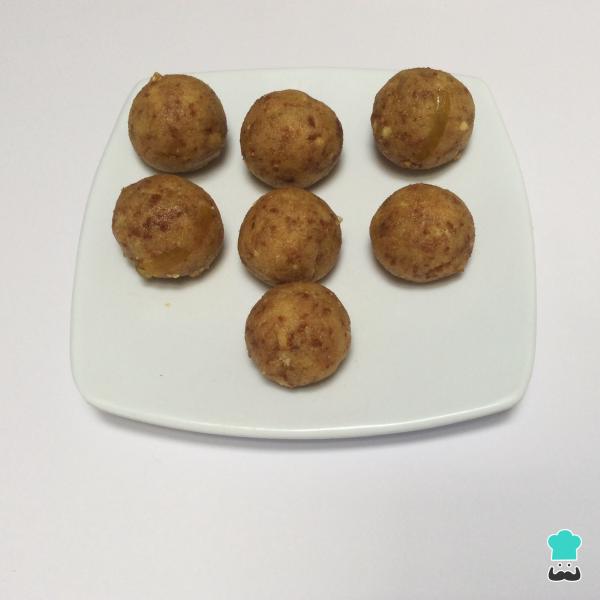 Receta de Cake pops para Navidad - Muñeco de nieve - Paso 3