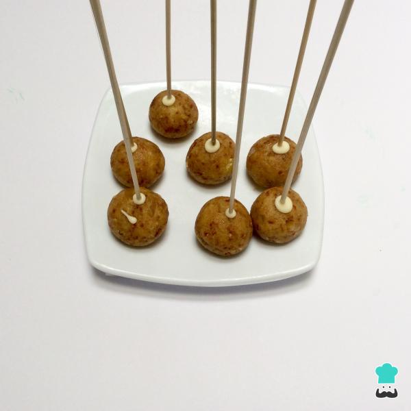 Receta de Cake pops para Navidad - Muñeco de nieve - Paso 4