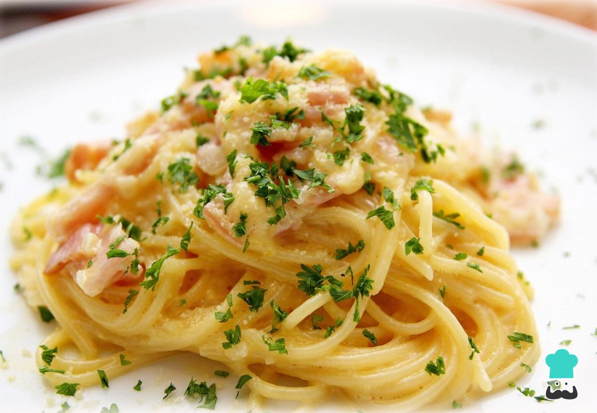 Receta de Espagueti carbonara con queso Philadelphia