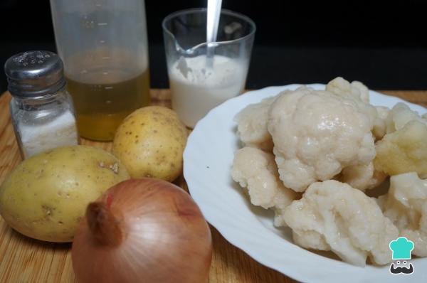 Receta de Crema de coliflor de la abuela - Paso 1