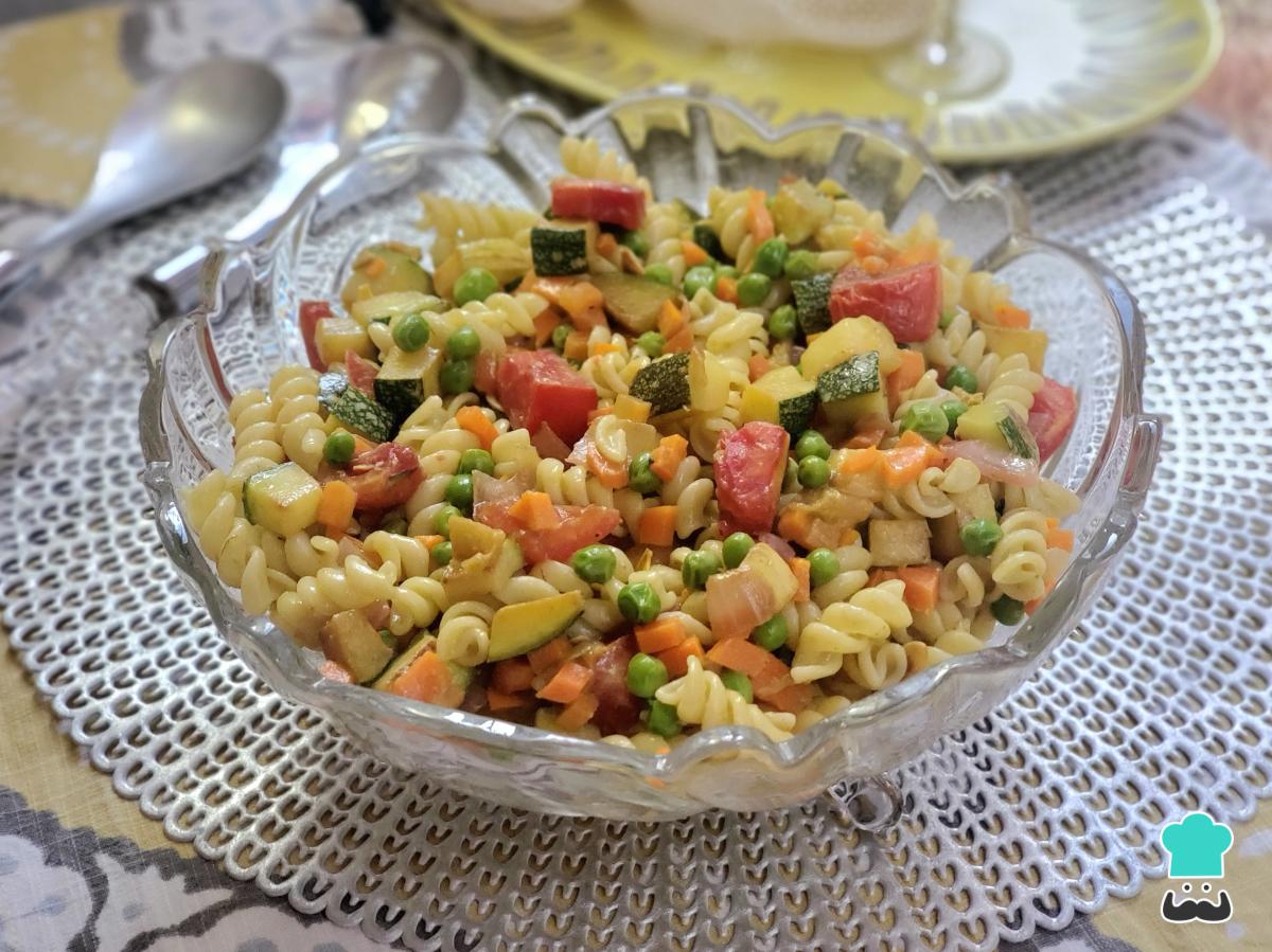 Receta de Ensalada de fideos con verduras