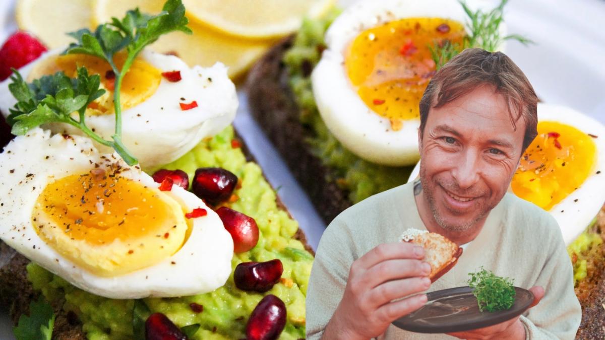 Pablo Albuerne, chef: “El desayuno perfecto se prepara en pocos minutos con huevo, aguacate y granada”
