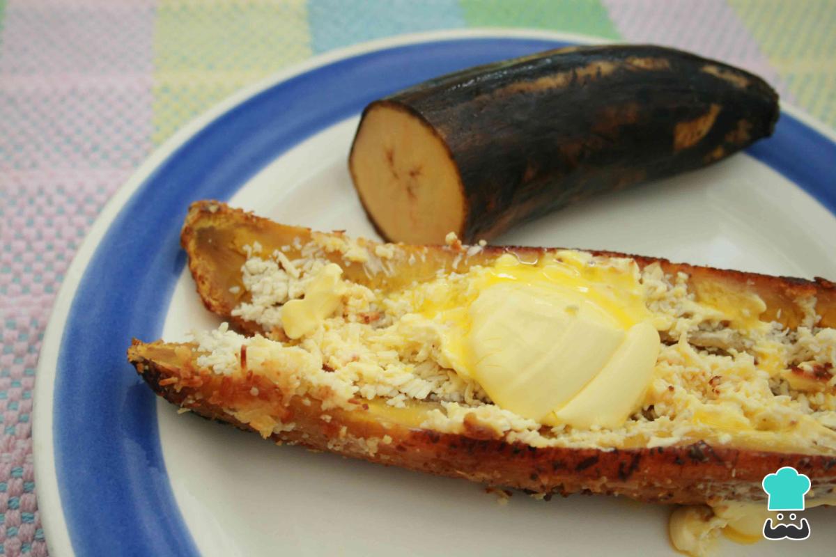 Receta de Plátanos maduros con queso en sartén