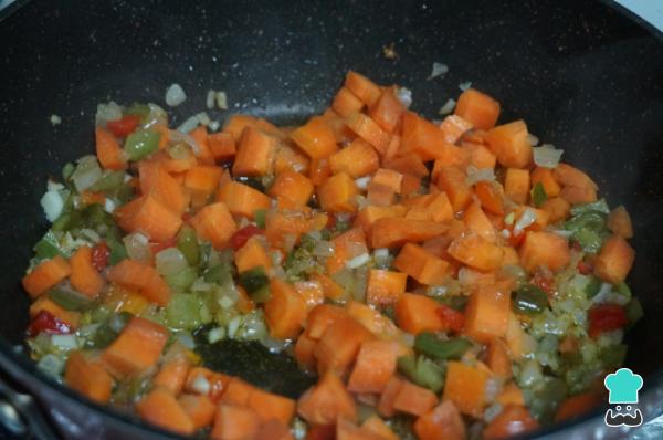 Receta de Albóndigas en salsa jardinera - Paso 5